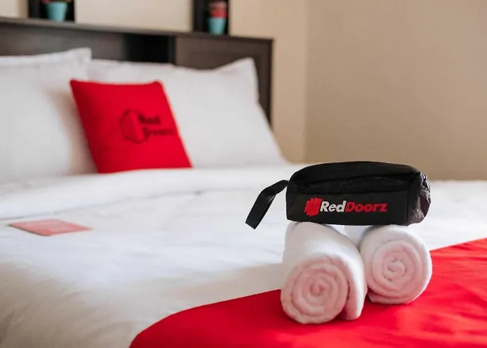Reddoorz @ Park's Alcantara Alcantara (Cebu)