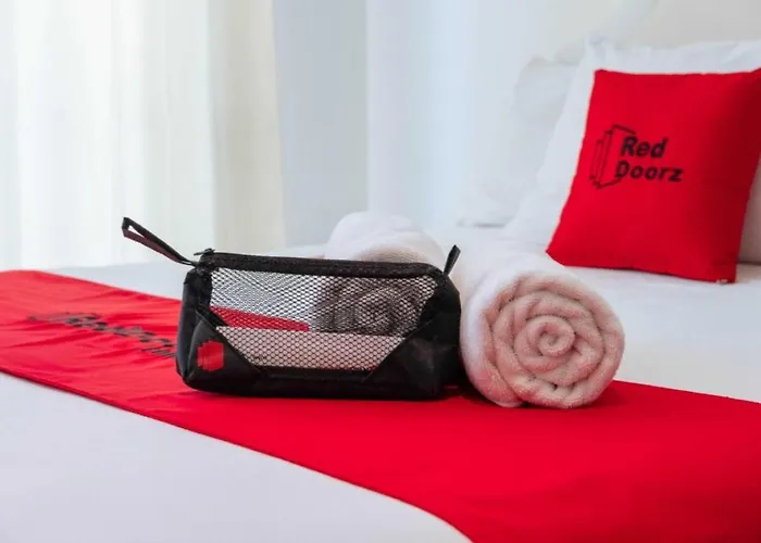 Reddoorz @ Park's Alcantara Hotel *